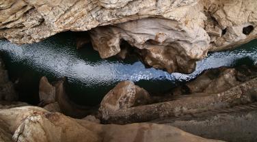 Rivière souterraine Rivière souterraine