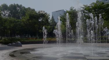 Fontaine et jets d'eau